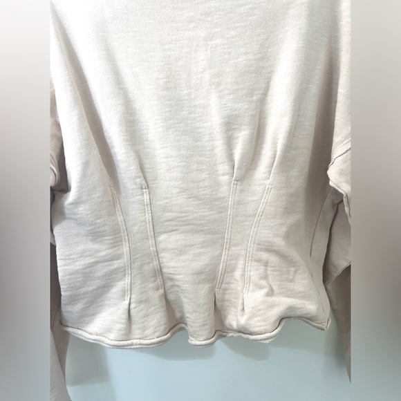 Anthropologie Women's Beige Long Sleeve Top sweatshirt sz M - Picture 2 of 5